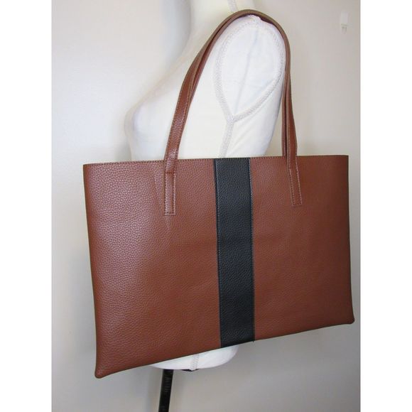 Vegan Leather Vince Camuto Luck Tote Like New! - Picture 3 of 8